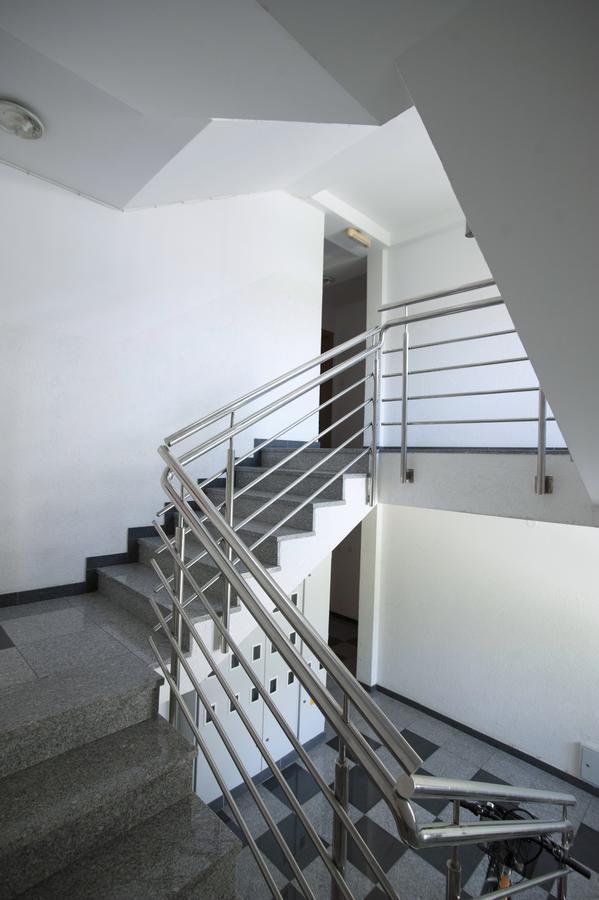Dobrljanin Lux Budva