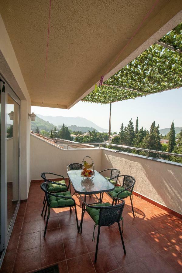 Dobrljanin Lux Budva