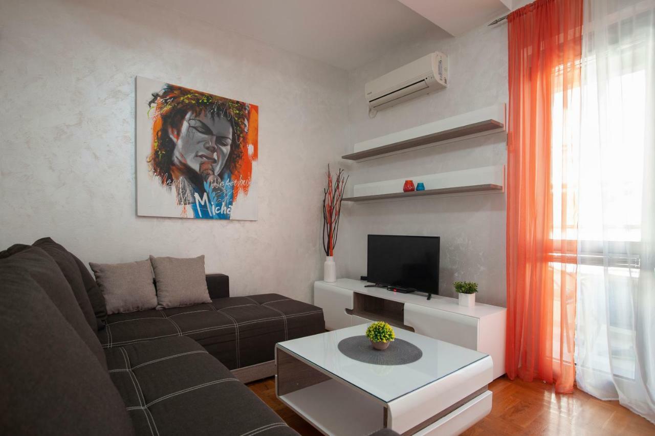 Dobrljanin Lux Apartment *